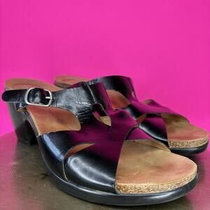 Dansko Kai Black Leather Open Toe Strappy Cutout Slip-On Sandal Sz 41